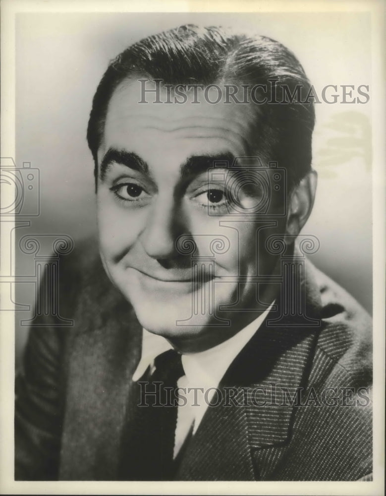 1962 Press Photo Jim Backus host of Talent Scouts, on CBS. - Historic Images