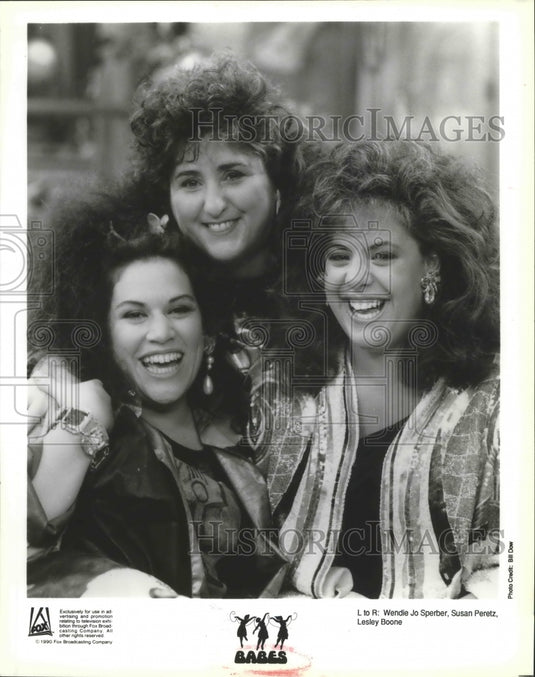1990 Press Photo Susan Peretz, Wendie Jo Sperber & Lesley Bone in Babes. - Historic Images
