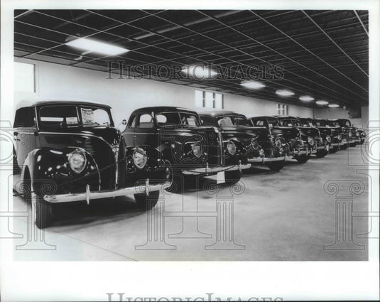 1979 Press Photo 25 restored early Ford V8's built between 1932 and 1951.- Historic Images