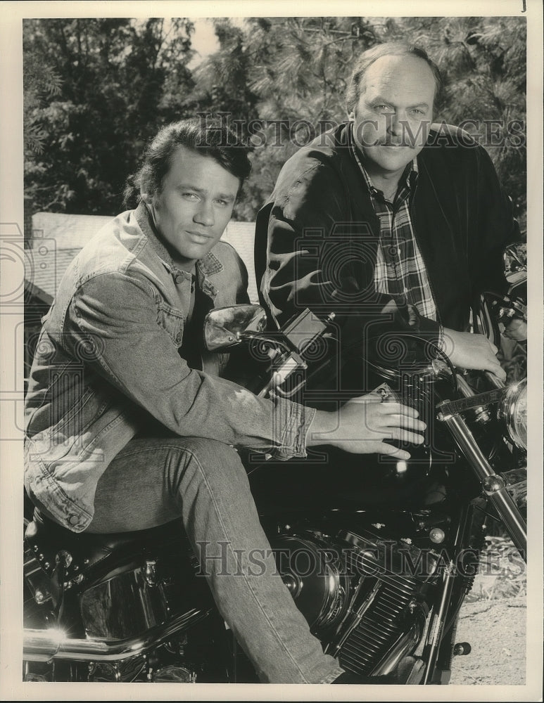 1990 Press Photo Richard Tyson and John Ashton in Hardball - Historic Images