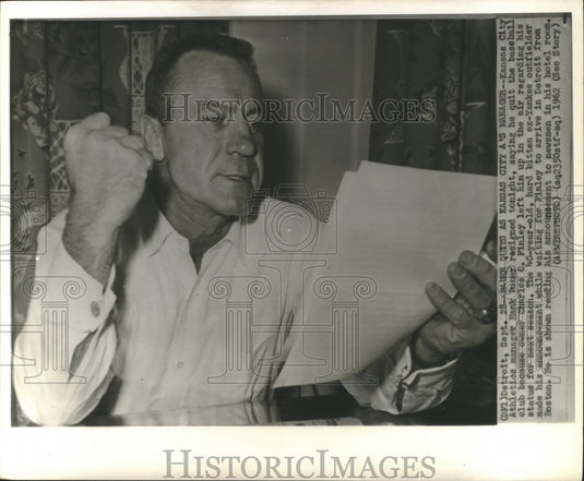 1962 Press Photo Kansas City Athletics Manager Hank Bauer Resigns - nox05070-Historic Images