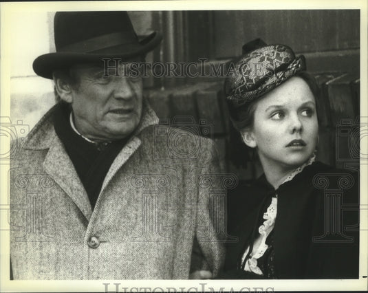 1981 Press Photo Gene Barry and Linda Purl in "The Amazing Nelly Bly" on NBC-TV-Historic Images