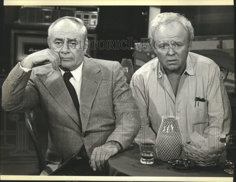 1979 Press Photo Martin Balsam and Carroll O&#39;Connor in &quot;Archie Bunker&#39;s Place&quot; - Historic Images