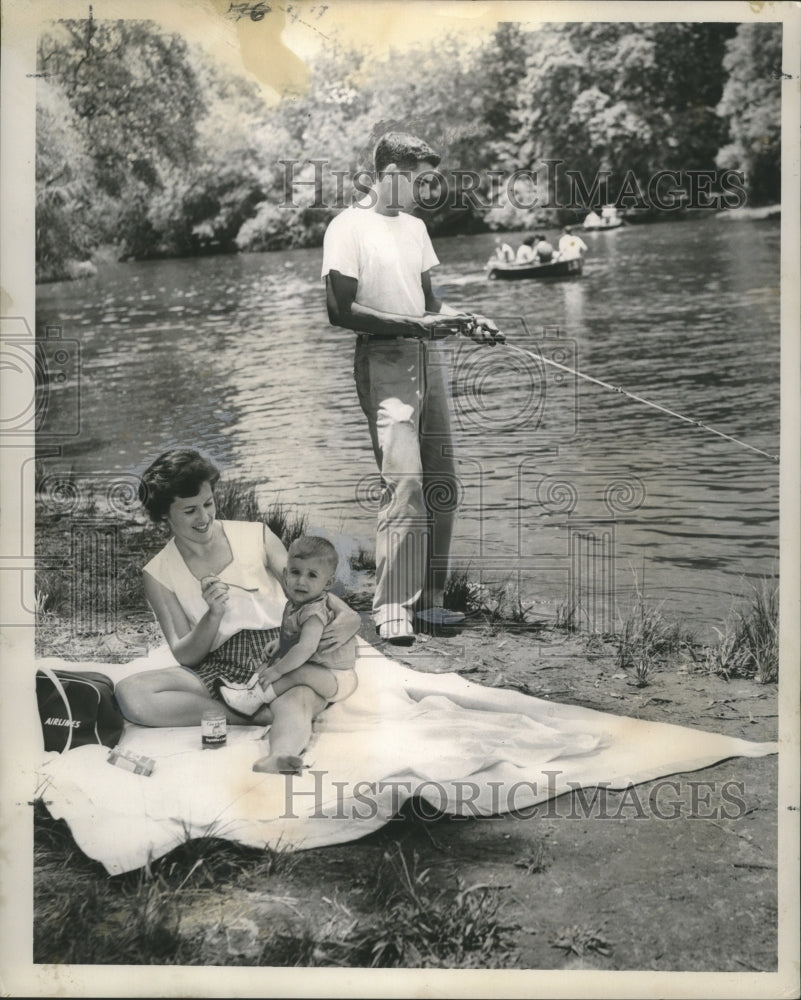 1959 Mr. and Mrs. Harry Sita and Son at Audubon Park, New Orleans-Historic Images