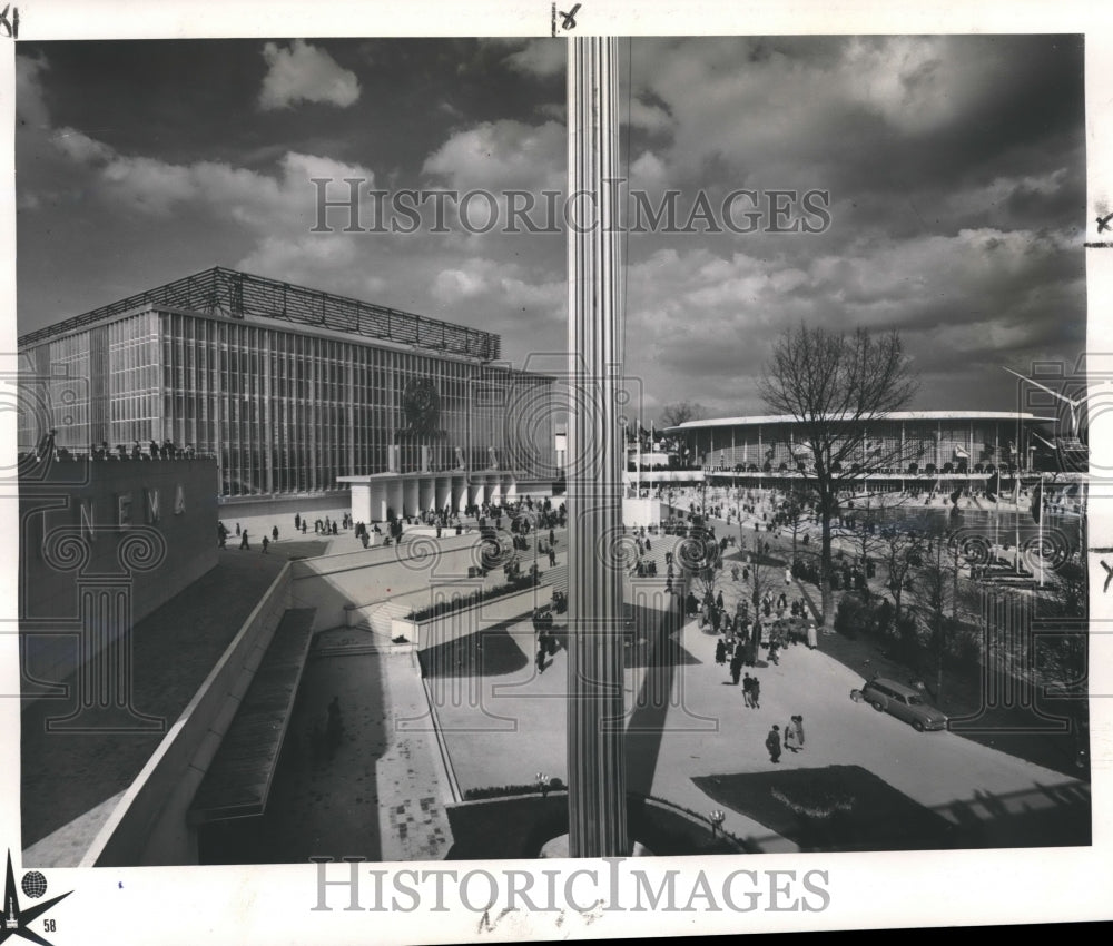 1958 Press Photo Frontal View of Model of US Pavilion for Brussels World&#39;s Fair - Historic Images