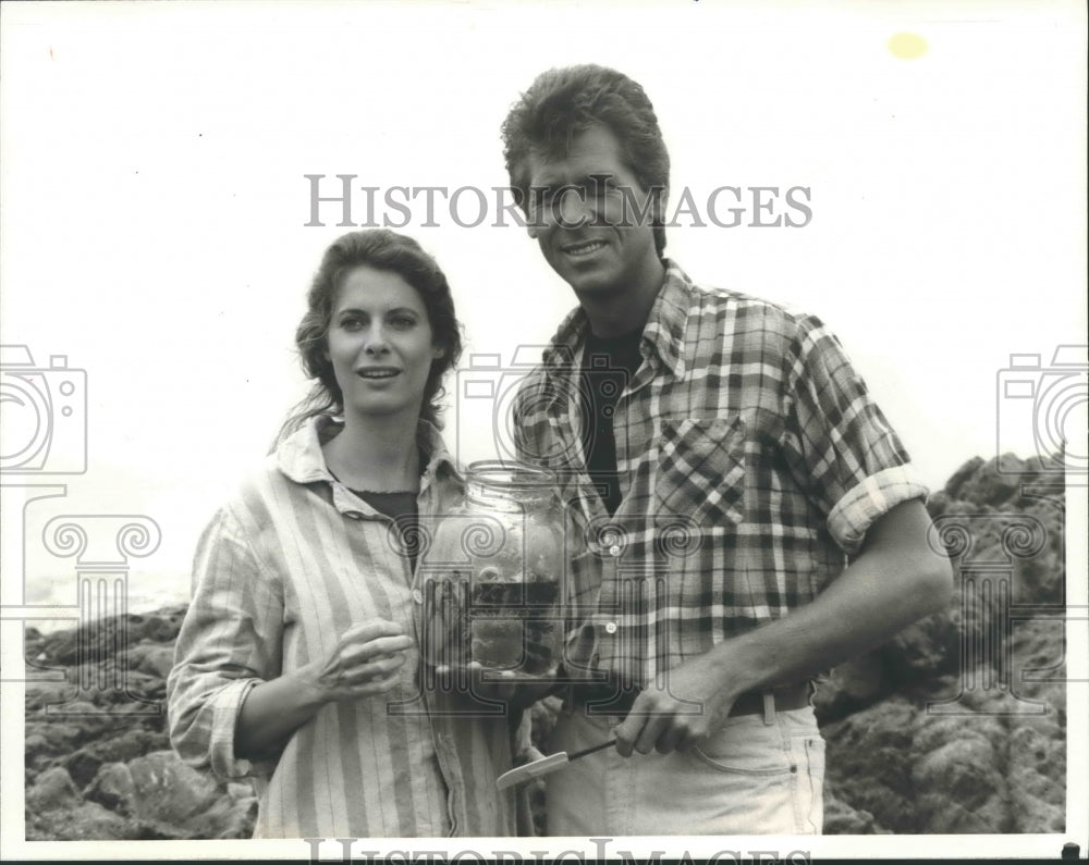 1983 Press Photo Kathryn Harrold, Barry Bostwick in &quot;An Uncommon Love&quot;-Historic Images