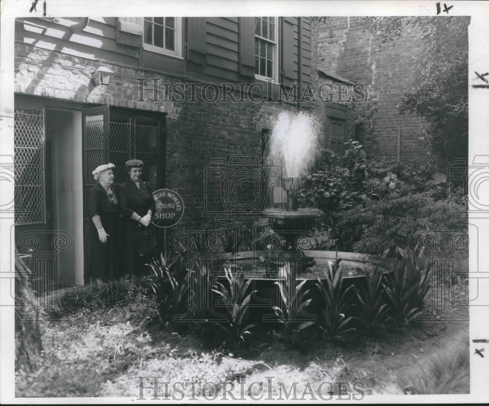 1956 Press Photo Christian Women&#39;s Exchange - Mrs. Nicholson, Mrs. D. Homes-Historic Images