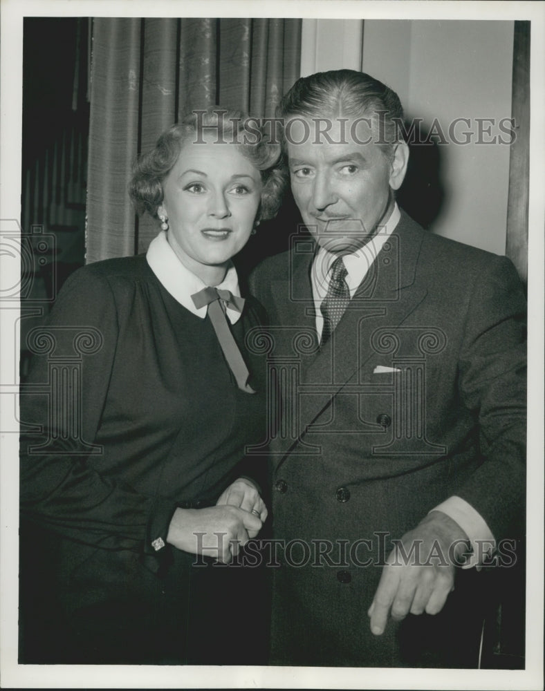 1954 Press Photo Actors Ronald Colman and Benita Hume Colman - nox13022-Historic Images