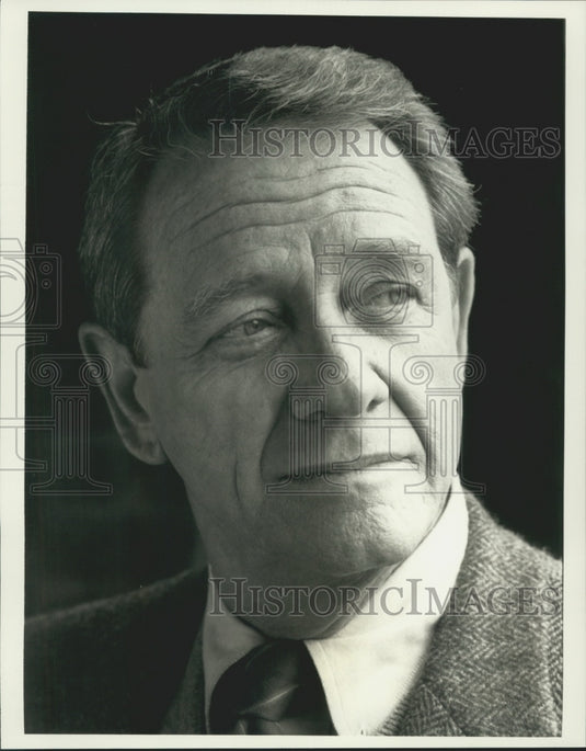 1988 Press Photo Richard Crenna in "Internal Affairs" - Historic Images