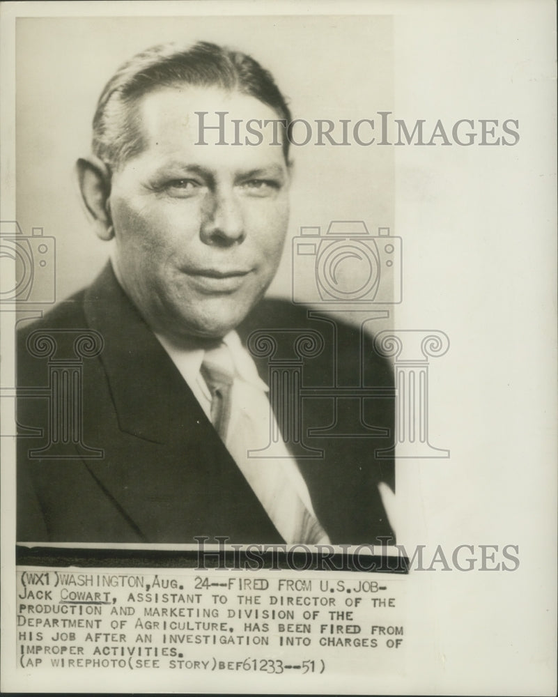 1951 Department of Agriculture assistant to director, Jack Cowart - Historic Images