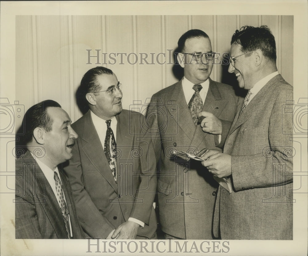 1950 Press Photo Attendees of the Mississippi Valley World Trade Conference-Historic Images