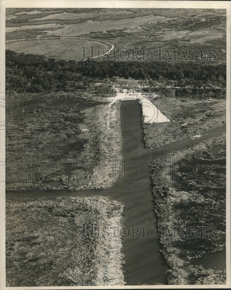 1962 Cypremont Point, Louisiana - Historic Images