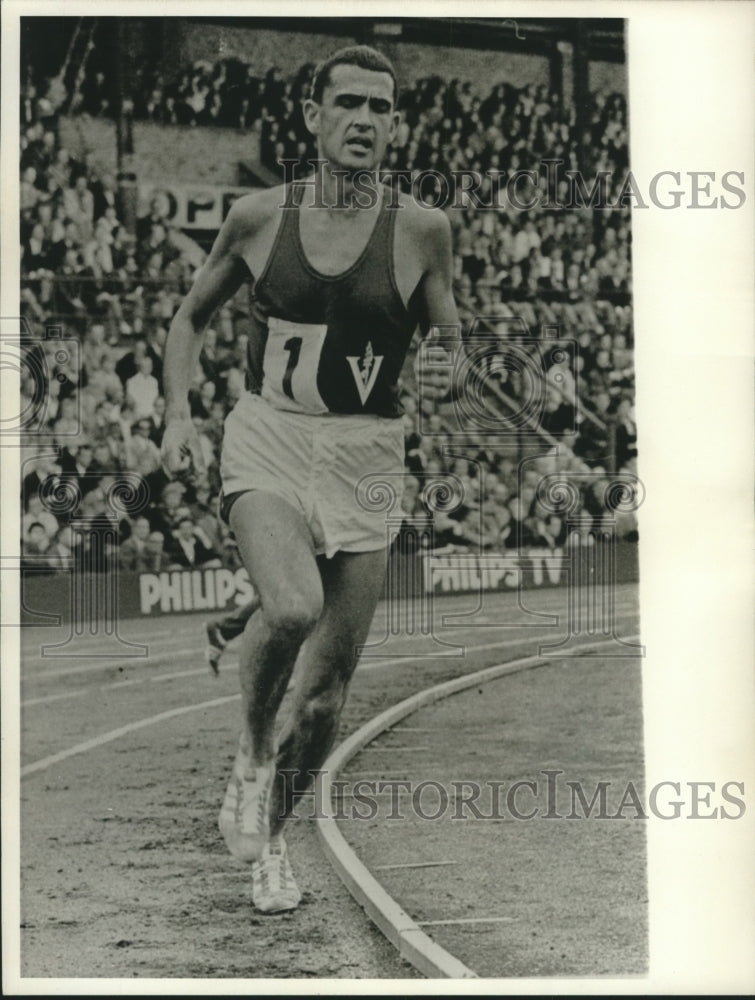 1967 Ron Clarke, Australian Distance Running Record Holder-Historic Images