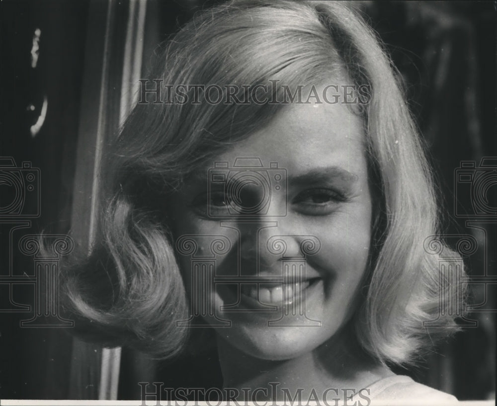 1966 Press Photo Louisiana Actress Donna Danton in Hurry Sundown Movie Picture - Historic Images