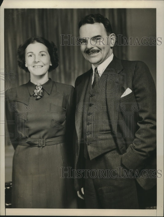 1939 Press Photo Thomas E. Dewey and his wife at their home - nox15856-Historic Images