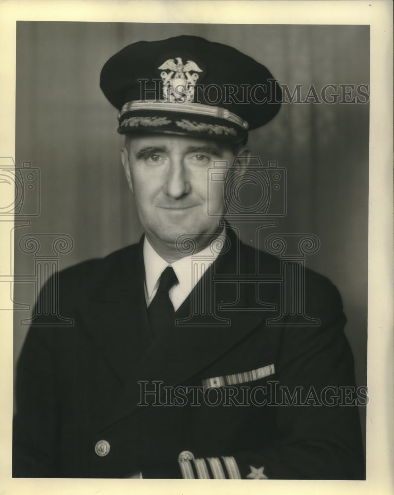 1944 Press Photo Captain W.E.G. Erskine, USN, Eighth Naval District Port-Historic Images