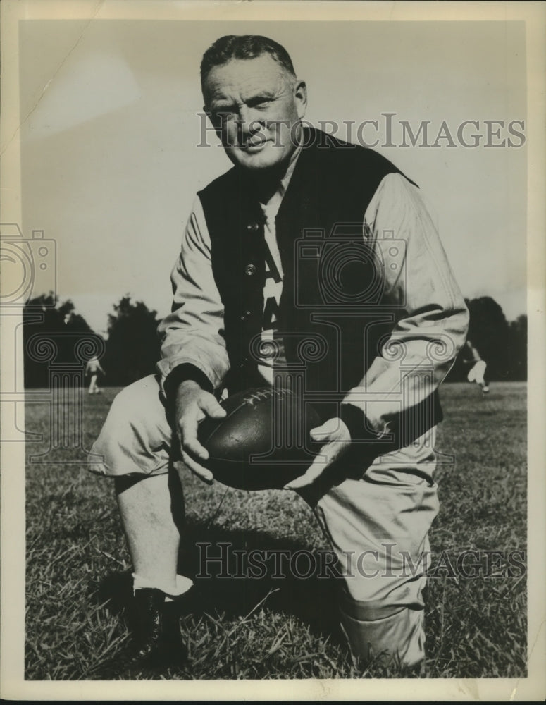 Press Photo Alabama&#39;s Head football coach, Harold &quot;Red&quot; Drew - nox20249-Historic Images