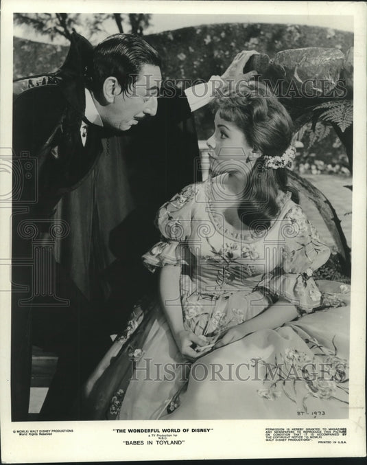 1976 Press Photo Ray Bolger & Annette Funicello star in "Babes in Toyland," NBC-Historic Images