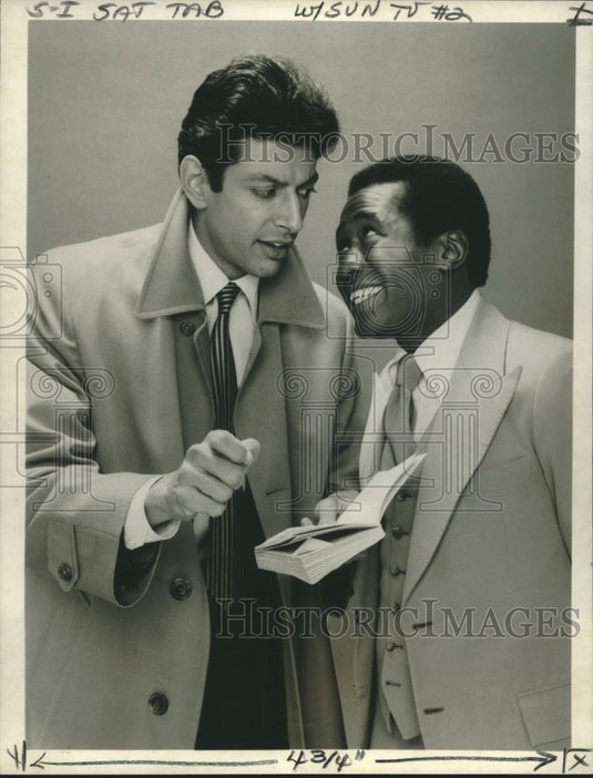 1979 Jeff Goldblum and Ben Verenn star in "Tenspeed and Brown Shoe" - Historic Images