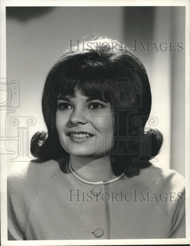 1966 Press Photo Actress Kathy Garver on &quot;Family Affair&quot; on CBS Television-Historic Images