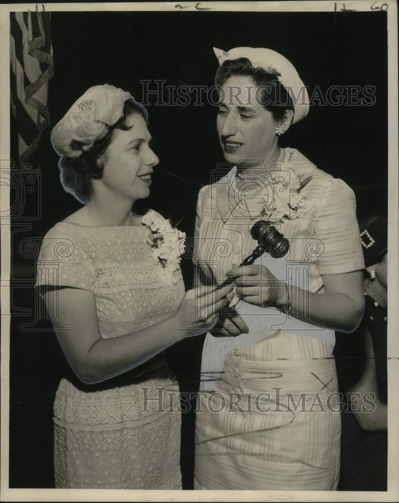 1958 Touro Synagogue Sisterhood Presidents, New Orleans - Historic Images