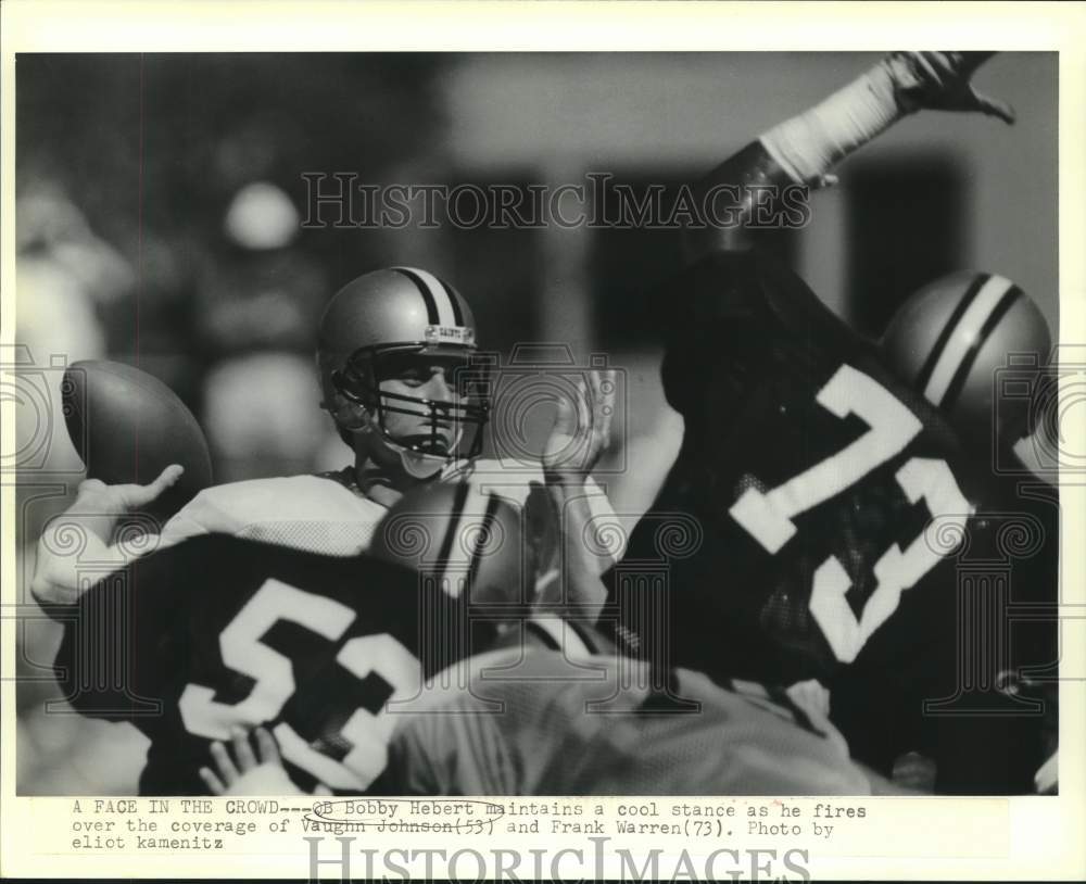 1988 Press Photo Saints&#39; Bobby Hebert Fires Pass in Football Field Action-Historic Images