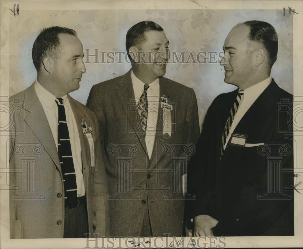 1956 Press Photo Louisiana Retail Hardware Meeting Guests, New Orleans-Historic Images