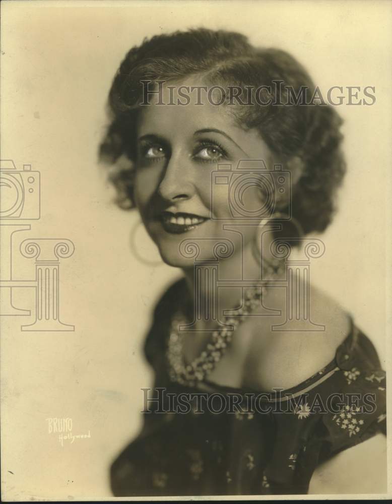 1932 Press Photo Actress Erin Claire La Bissoniere - nox27678- Historic Images