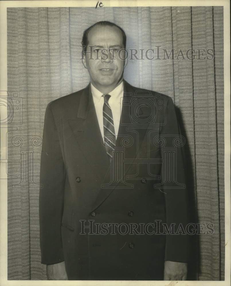 1958 Press Photo Petroleum Engineering Institute President E.H. Leemann-Historic Images