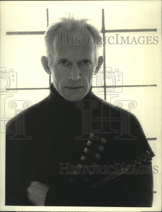 1989 Press Photo Lance Henriksen in "Beauty and the Beast" - nox30643-Historic Images