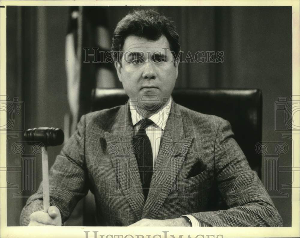 1987 Press Photo Actor John Larroquette in "Night Court" - nox31366- Historic Images