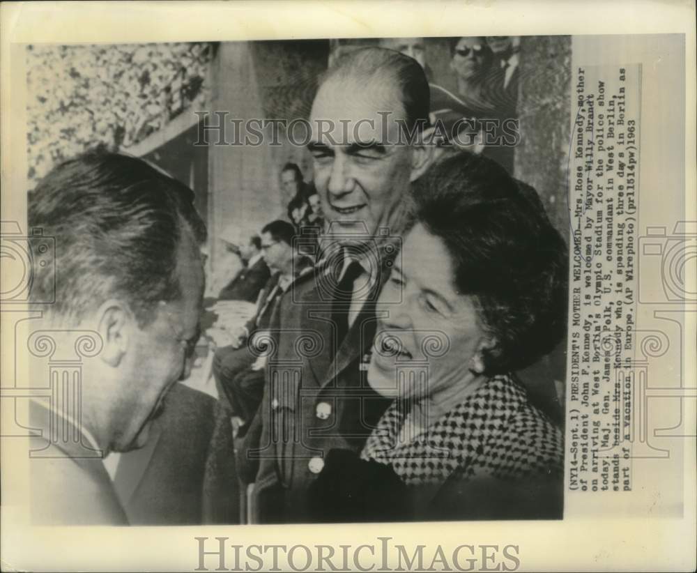 1963 Press Photo Rose Kennedy greeted at West Berlin&#39;s Olympic Stadium. - Historic Images