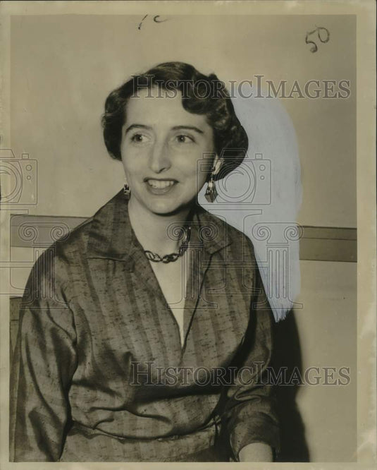 1953 Mrs. Irvin Janssen Jr. - Historic Images