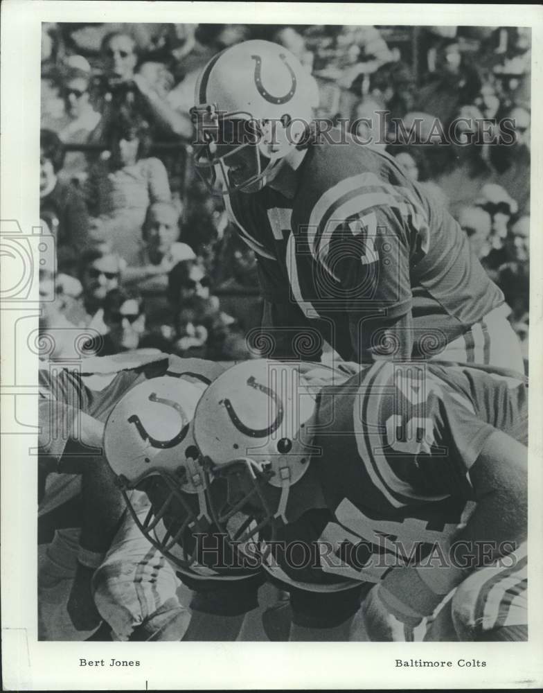 1975  Baltimore Colts football player Bert Jones. - Historic Images