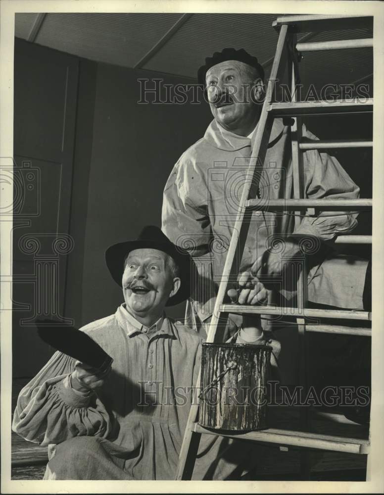 Press Photo Actors Bert Lahr, Bobby Clark on "Omnibus" - Historic Images