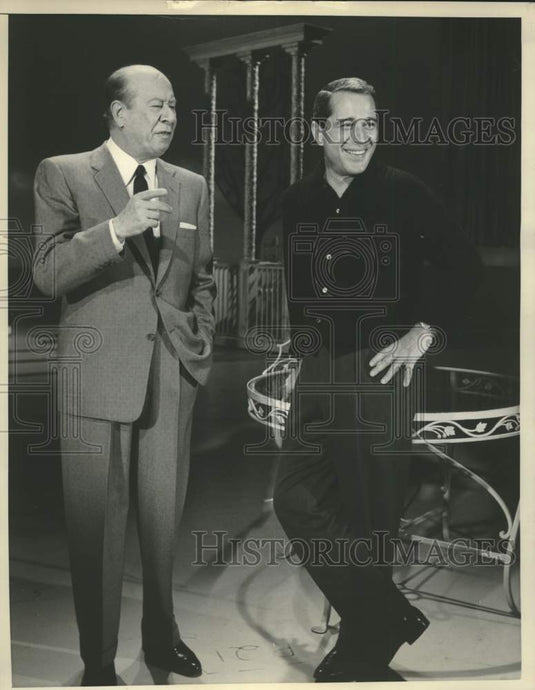 1960 Press Photo Actor-Comic Bert Lahr on "Perry Como's Kraft Music Hall" - Historic Images