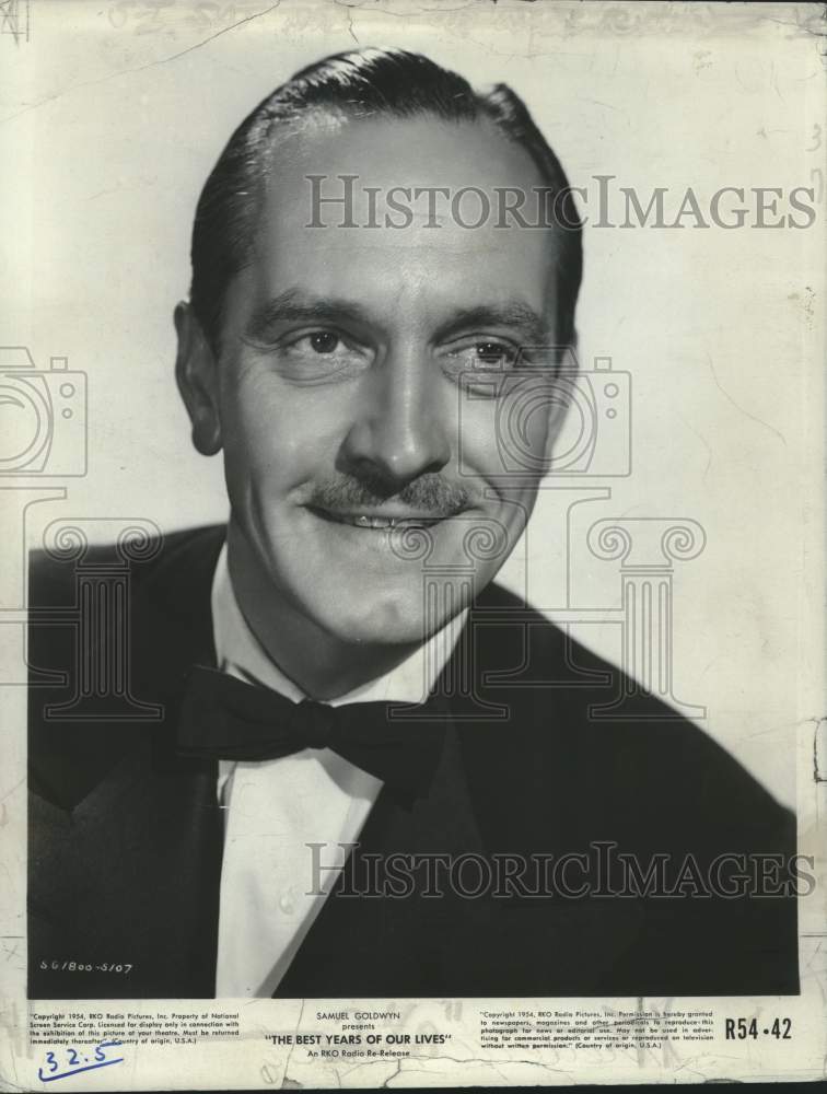 1954 Press Photo Actor Fredric March of "The Best Years of Our Lives" - Historic Images