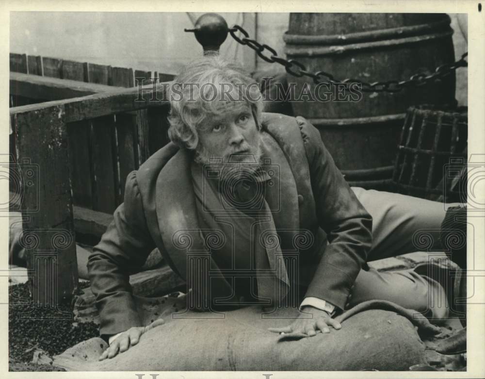 1978 Press Photo Richard Jordan in scene from "Les Miserables" CBS special. - Historic Images
