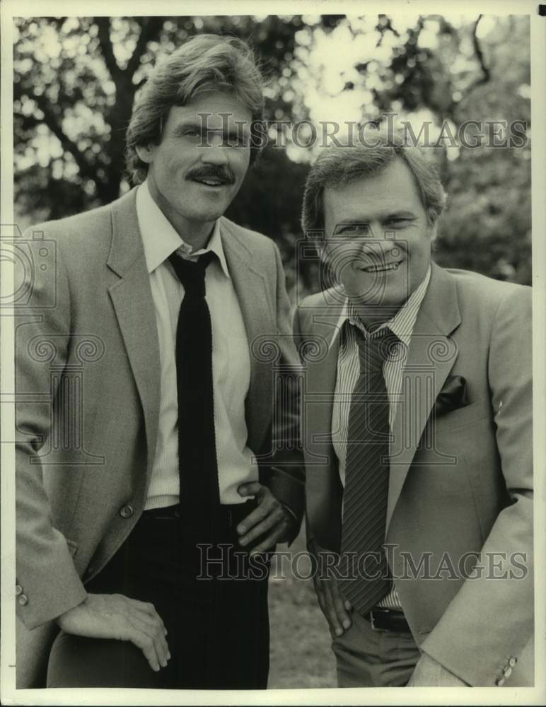 1983 Press Photo Actors John Beck and Ken Kercheval in &quot;Dallas&quot; - Historic Images