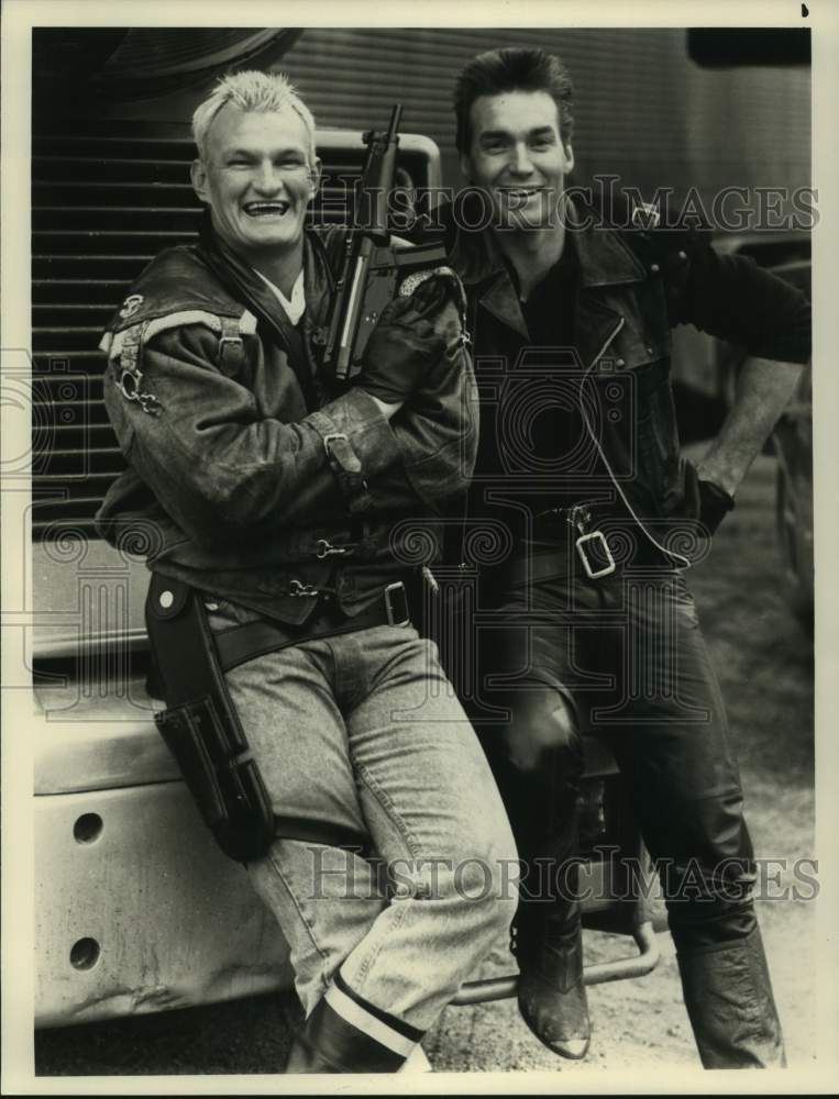 1988 Press Photo Actors Jacko, Sam Jones in &quot;The Highwayman&quot; - Historic Images