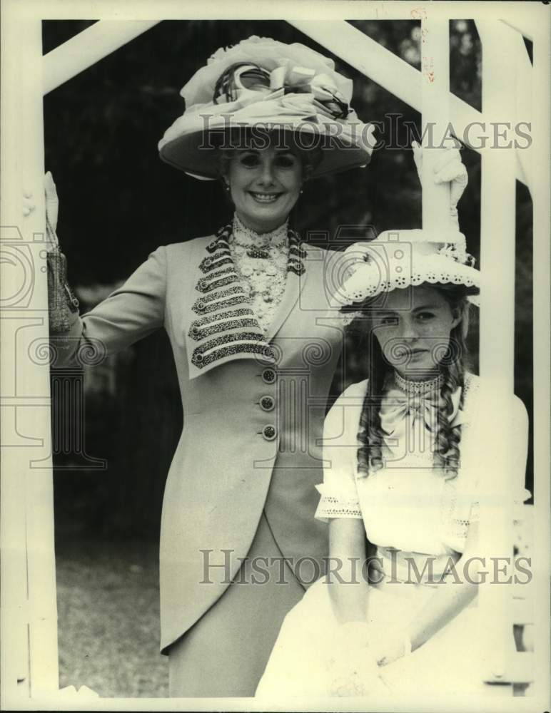 1982 Press Photo Stars of  "The Adventures of Pollyanna" - Historic Images