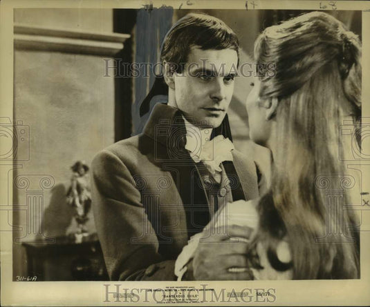 1959 Press Photo Louis Jourdan and Belinda Lee in "Dangerous Exile." - nox33662-Historic Images