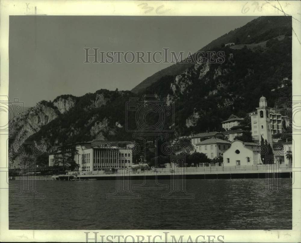 1974 Press Photo A view of the businesses on the tiny region of Campione, Italy - Historic Images