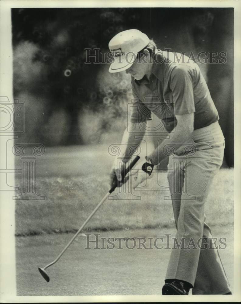 1966 Press Photo Golfer Gene Littler on Course in New Orleans - nox34189 - Historic Images