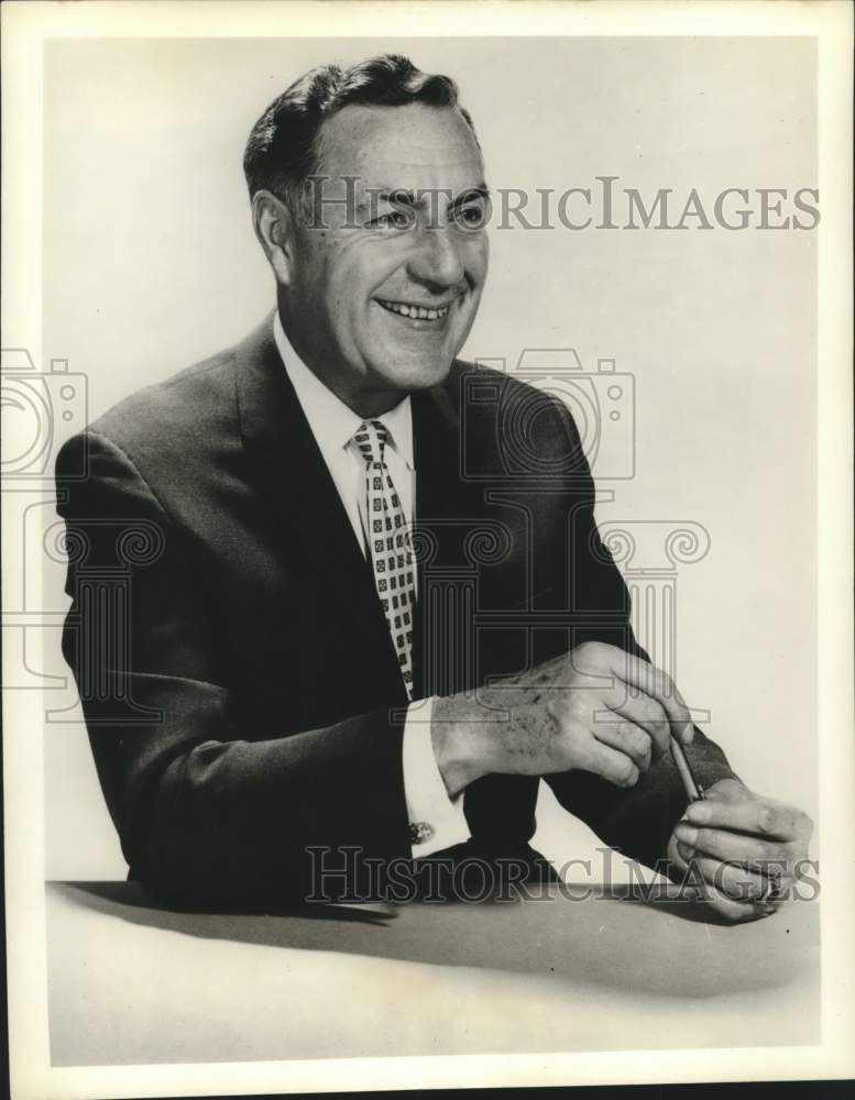 1960 Press Photo Ted Mack hosts the &quot;Ted Mack &amp; The Original Amateur Hour&quot; - Historic Images