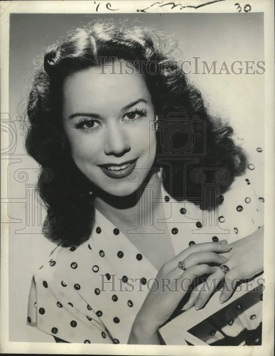 1955 Press Photo Patrice Munsel in "Railroad Hour" on NBC. Mondays, 8:00 p.m. - Historic Images