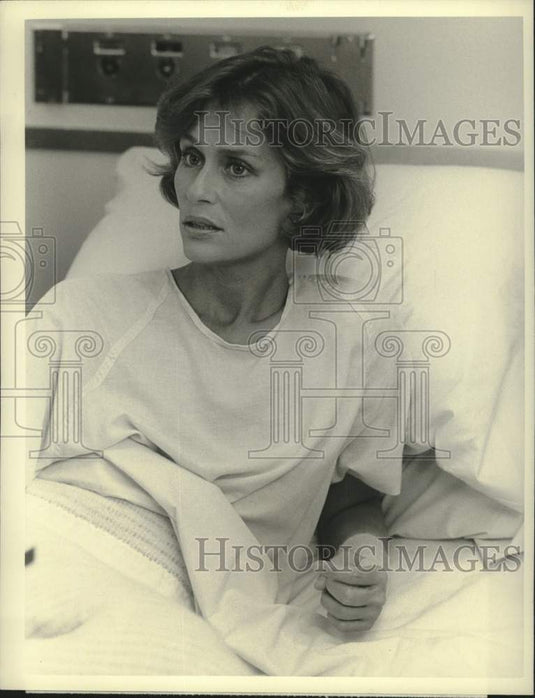 1983 Press Photo Actress Lauren Hutton in "The Cradle Will Fall" - Historic Images