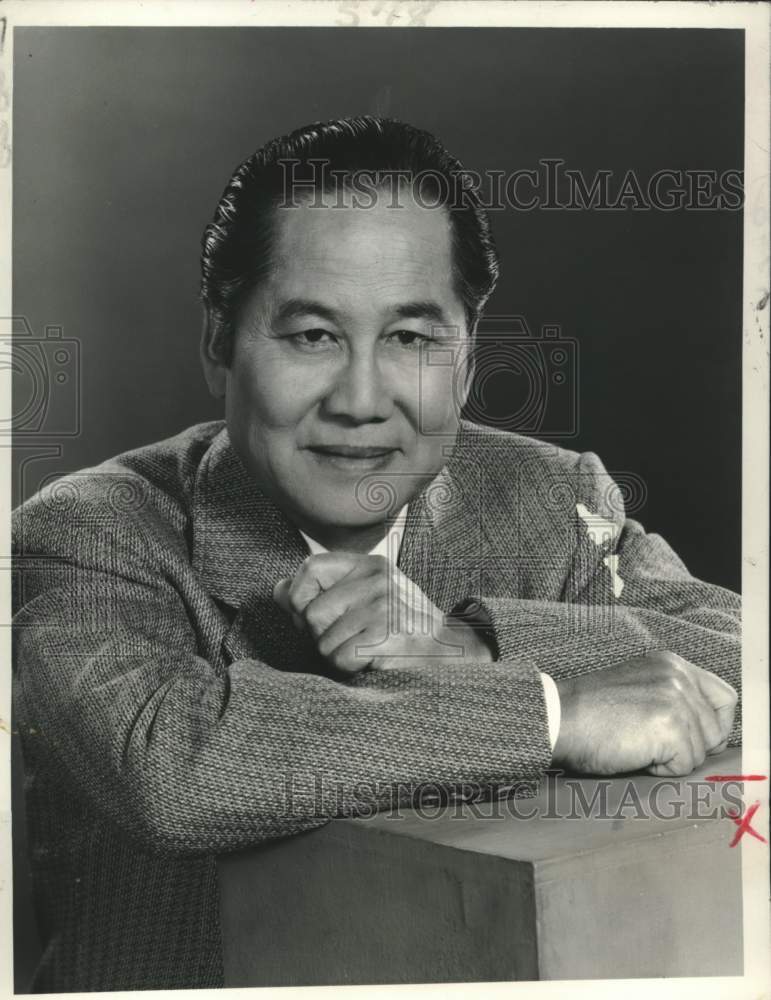 1972 Press Photo Keye Luke stars in "Anna and the King" on CBS-TV. - Historic Images