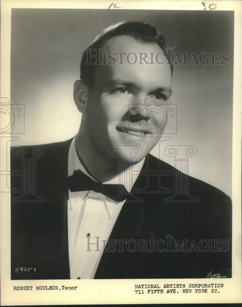 1958 Press Photo Tenor Robert Moulson poses for a promotional photo - Historic Images