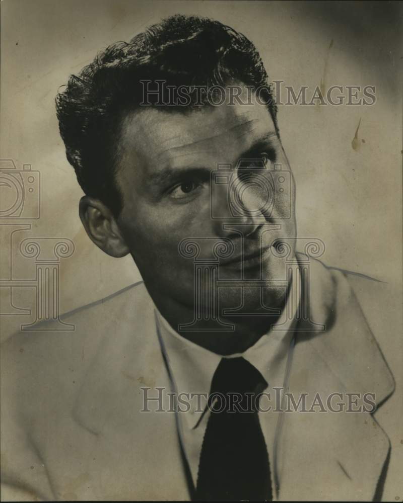 1952 Press Photo Actor Jack Palance - Historic Images